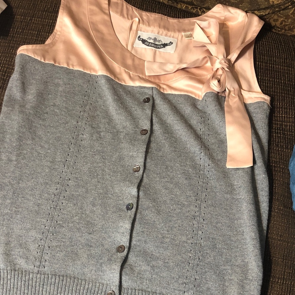 BB Dakota unique blouse in small